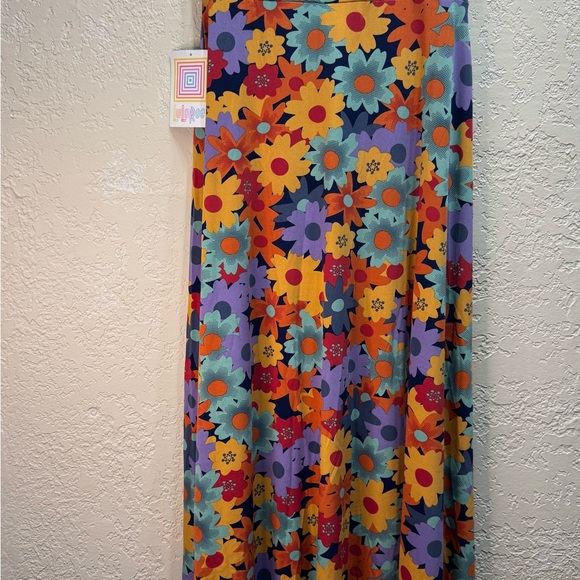 LuLaRoe Dresses & Skirts - NWT LuLaRoe Maxi Skirt XXS Bright Floral Print Stretch